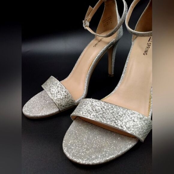 Call it Spring Sparkle Silver High Heel Shoes SZ 10 Formal Party Open Toe - Picture 2 of 16